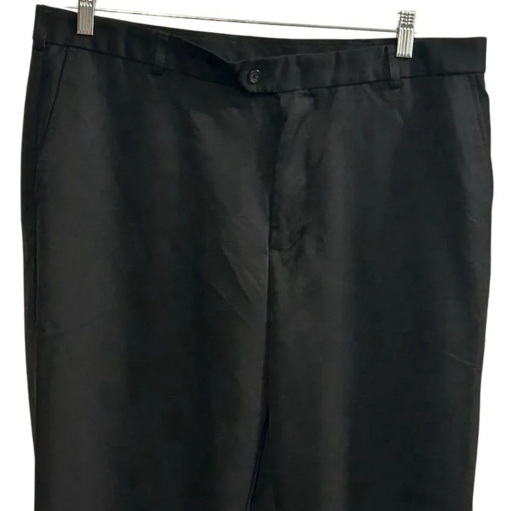 Izod Men's Black Dress Pants Size 38x32 Classic Fit Golf Wear‎ - Picture 3 of 12